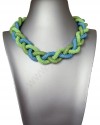 Splétaný náhrdelník z obtočených šňůr - kombinace modré a zelené 