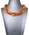 Splétaný náhrdelník z obtočených šňůr - kombinace syté oranžové, oranžové a žluté 